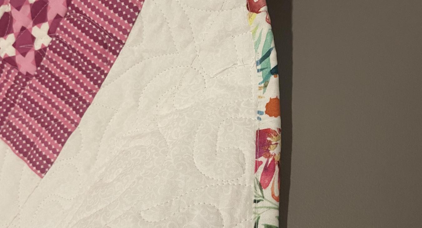 Longarm quilting services computerized edge to edge