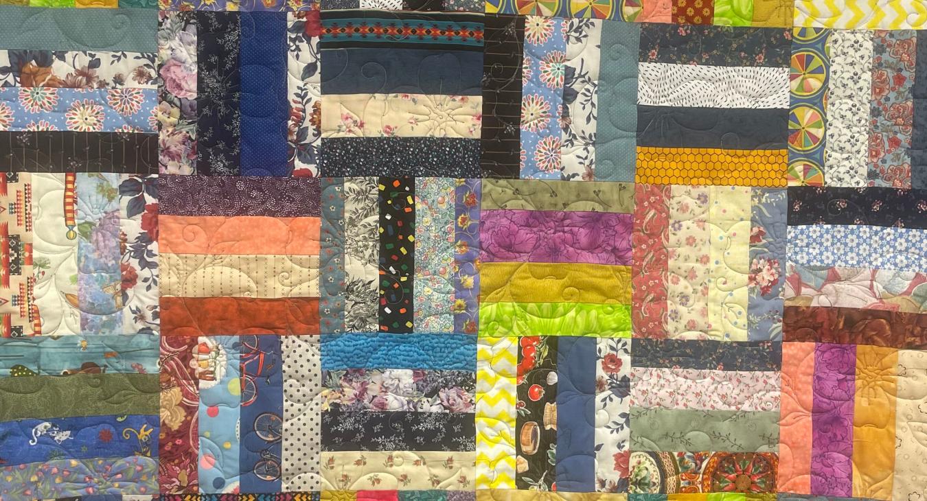 Longarm quilting services computerized edge to edge